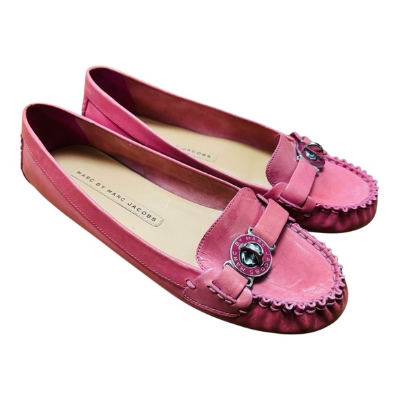 Marc By Marc Jacobs Pink Loafers with Decorative Buckle - Picture 2 of 5